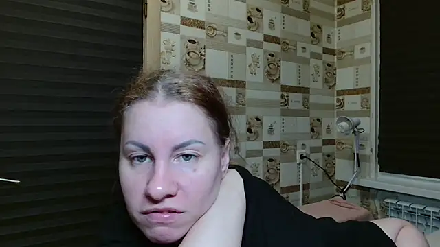 Snapshot of TherestlessKitty chatting on 07.23.26 TherestlessKitty online show from 07.23.26