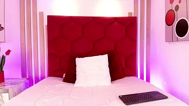 Tayzon Foxxx online show from 07.27.26