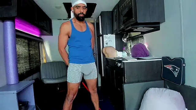 Snapshot of DirtyDrizzy chatting on 02.08.26 DirtyDrizzy online show from 02.08.26