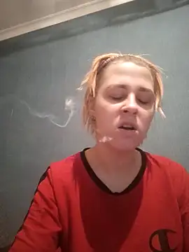 Snapshot of Gussie_Bridie chatting on 12.13.24 Gussie Bridie online show from 12.13.24