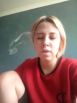 Snapshot of Gussie_Bridie chatting on 12.24.24 Gussie Bridie online show from 12.24.24