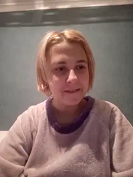 Snapshot of Gussie_Bridie chatting on 01.24.25 Gussie Bridie online show from 01.24.25