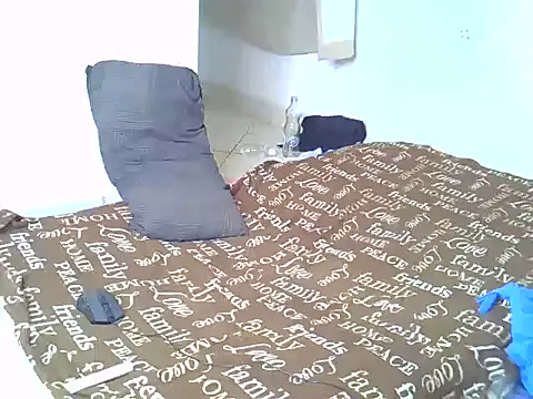 Snapshot of ebonyangie chatting on 01.13.26 ebonyangie online show from 01.13.26