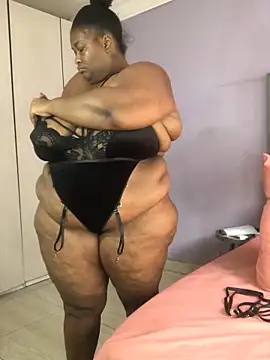 bustytitsxxx online show from 10.29.25