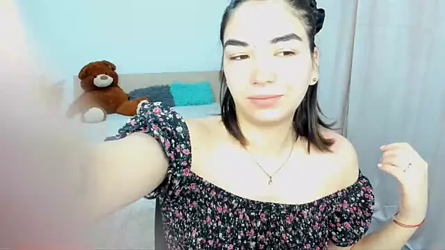 Snapshot of Alexa_Dolly12 chatting on 03.21.25 Alexa Dolly12 online show from 03.21.25