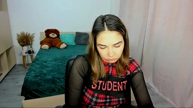 Snapshot of Alexa_Dolly12 chatting on 09.10.25 Alexa Dolly12 online show from 09.10.25