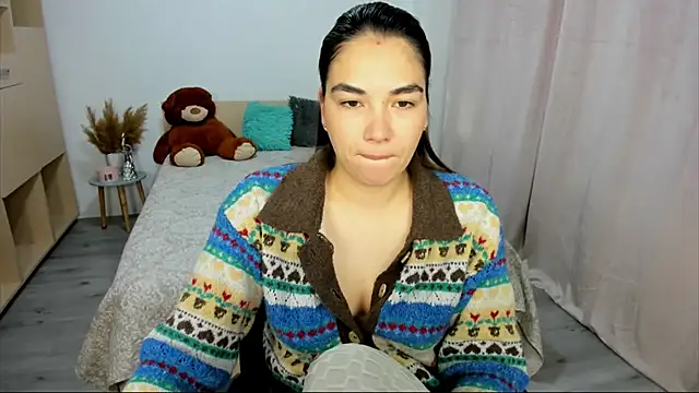 Snapshot of Alexa_Dolly12 chatting on 10.09.25 Alexa Dolly12 online show from 10.09.25