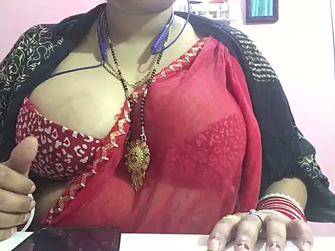Snapshot of Desi_bhabhiii chatting on 12.15.24 Desi bhabhiii online show from 12.15.24