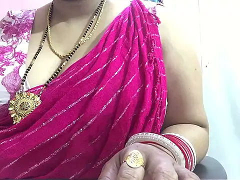 Snapshot of Desi_bhabhiii chatting on 01.03.25 Desi bhabhiii online show from 01.03.25