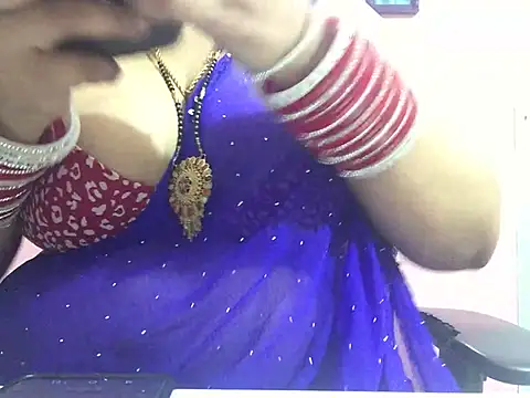 Snapshot of Desi_bhabhiii chatting on 01.17.25 Desi bhabhiii online show from 01.17.25