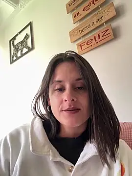 Snapshot of Alice_milf_ chatting on 02.02.26 Alice milf online show from 02.02.26