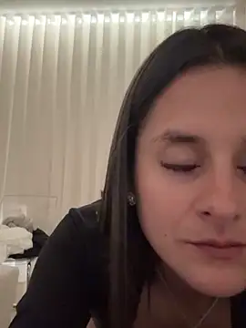 Alice milf  online show from 04.25.26