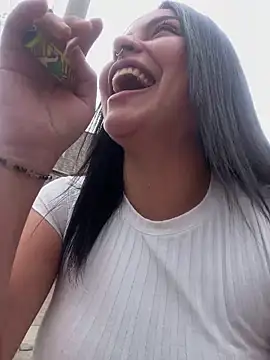  luna torres online show from 04.11.26