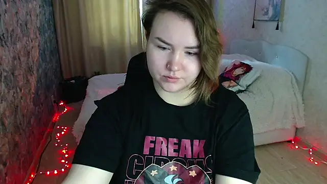 Jenny Fox online show from 04.14.26