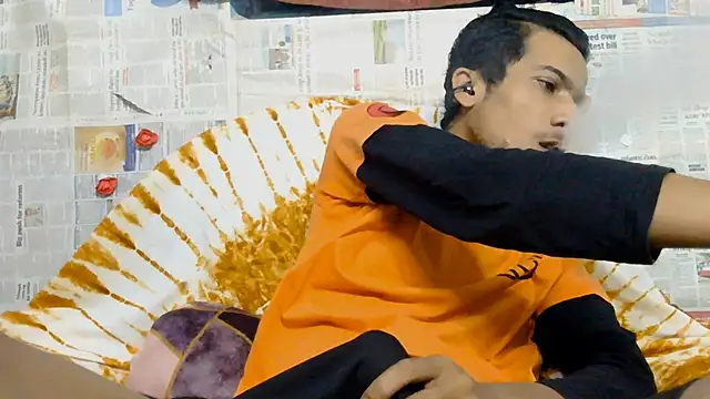 Snapshot of Alex_Suman25 chatting on 02.25.26 Alex Suman25 online show from 02.25.26