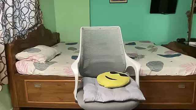 senorita78 online show from 03.20.25