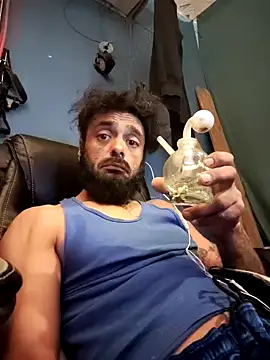 C8L3U online show from 12.22.24