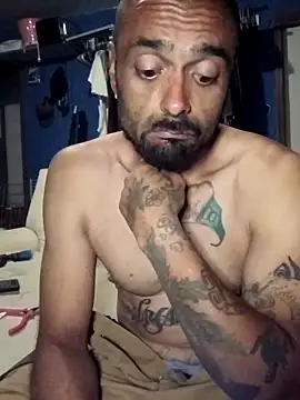 C8L3U online show from 04.18.26