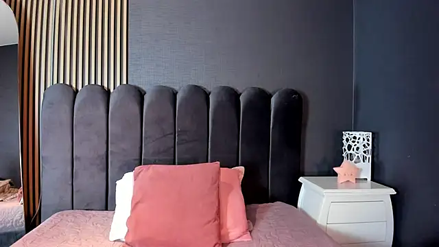 Nicolette ks  online show from 07.23.26