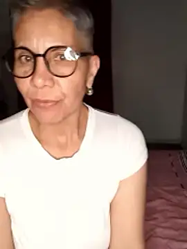 luz bella online show from 12.03.24