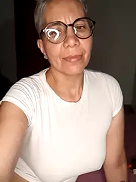 luz bella online show from 12.28.24