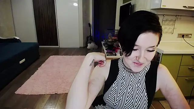 Kira Bakker online show from 02.01.25