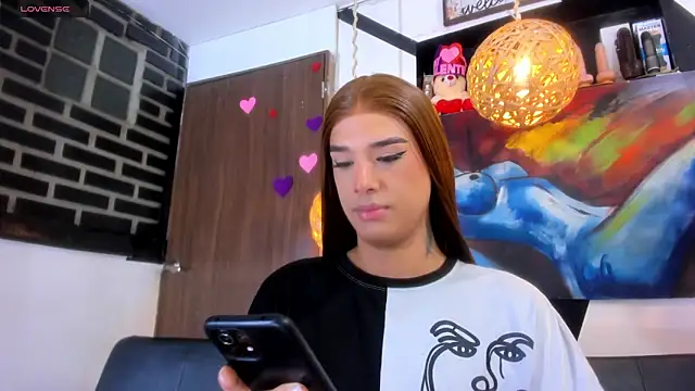 victoria aleia  online show from 04.13.26