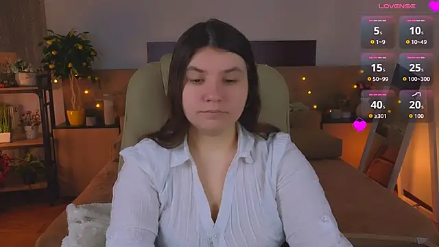 Viola  Shy online show from 04.12.26