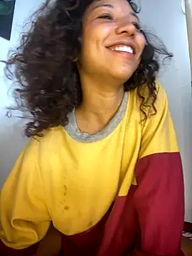 Snapshot of abby_dove17 chatting on 11.10.25 abby dove17 online show from 11.10.25