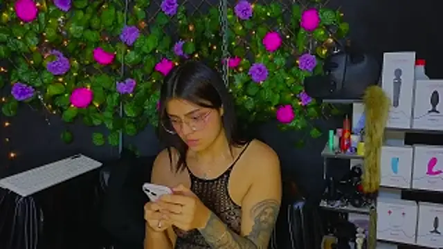 Sweett Mollyy online show from 05.19.26