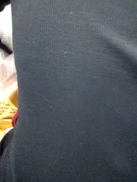 Haralushiaaa online show from 11.18.25