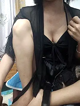 Snapshot of Haralushiaaa chatting on 02.04.26 Haralushiaaa online show from 02.04.26