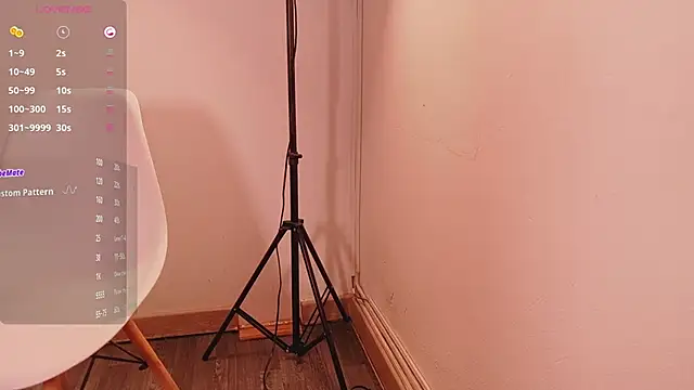 littleebluee online show from 09.30.25