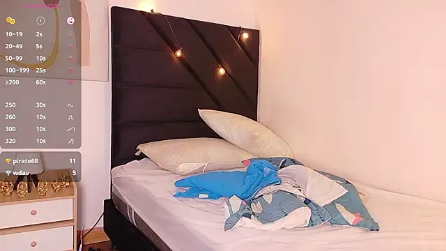 littleebluee online show from 06.01.26