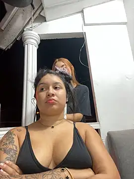 Snapshot of Pretty_Isadora chatting on 01.15.25 Pretty Isadora online show from 01.15.25