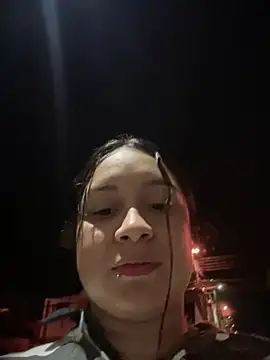 Snapshot of Pretty_Isadora chatting on 03.17.25 Pretty Isadora online show from 03.17.25