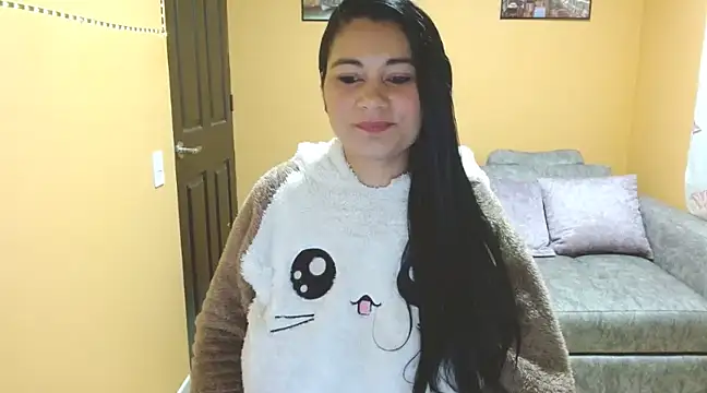 Snapshot of Kerly_Lopez chatting on 01.10.25 Kerly Lopez online show from 01.10.25