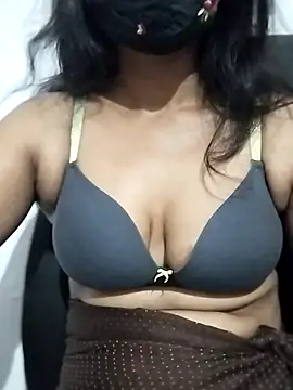 Snapshot of Triveni-Lovely chatting on 06.25.26 Triveni-Lovely online show from 06.25.26