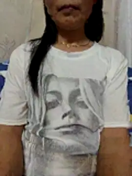 Snapshot of Asian_girl13 chatting on 01.10.26 Asian girl13 online show from 01.10.26