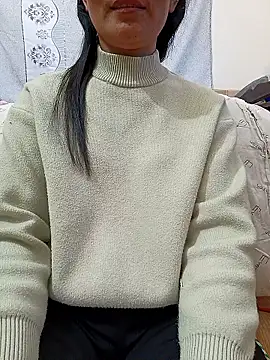 Snapshot of Asian_girl13 chatting on 02.11.26 Asian girl13 online show from 02.11.26