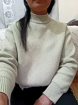 Snapshot of Asian_girl13 chatting on 02.11.26 Asian girl13 online show from 02.11.26