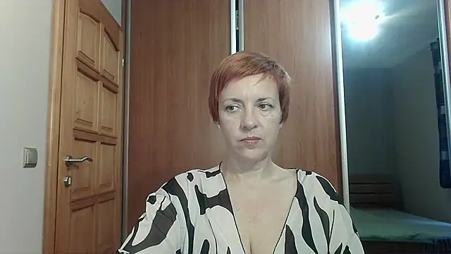 Snapshot of LoraLoraMay chatting on 06.28.26 LoraLoraMay online show from 06.28.26
