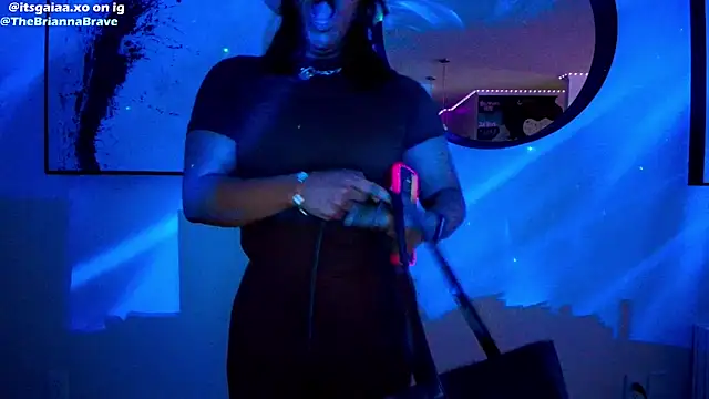 BriannaBrave online show from 02.21.26