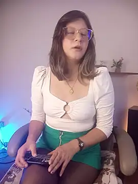Chanelll Taylorr  online show from 05.12.26