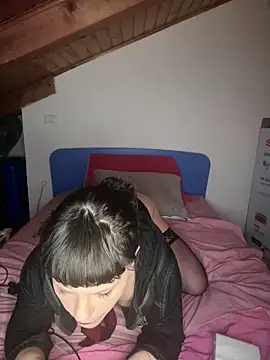 OniricFemme online show from 03.15.25