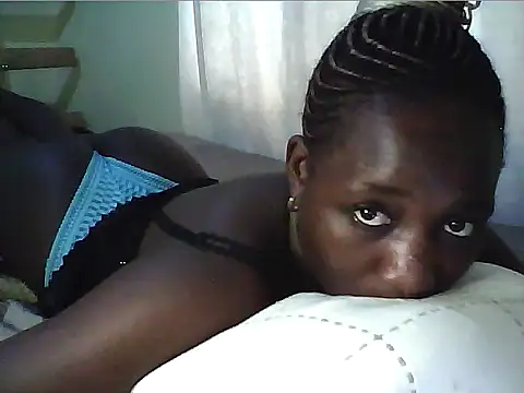 Adaline-Paris online show from 04.11.26