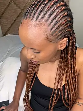 Snapshot of Star_Light2 chatting on 12.08.24 Star Light2 online show from 12.08.24