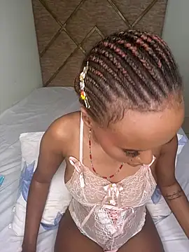 Snapshot of Star_Light2 chatting on 12.14.24 Star Light2 online show from 12.14.24