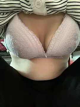 Milk Mom99 online show from 03.25.26