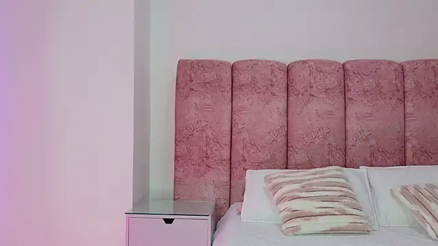 kendal rossi online show from 01.09.26